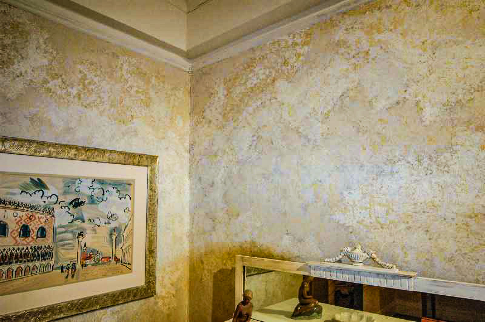 Faux Limestone Walls