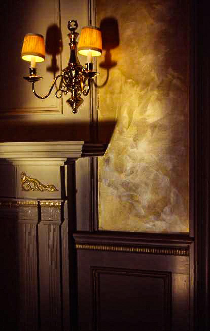 Faux Gold Walls and Details