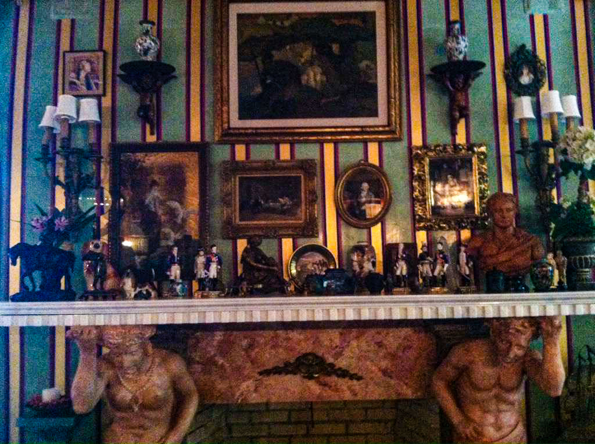 Stripes on Venetian Plaster/Marble and Distressed Statues