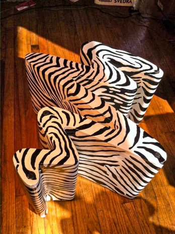 Zebra Table